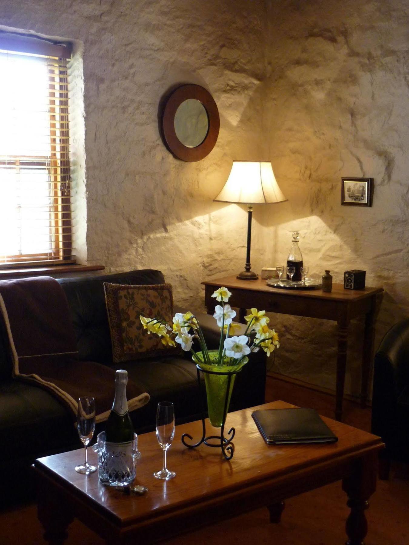 Wagners Cottages Суонси Екстериор снимка