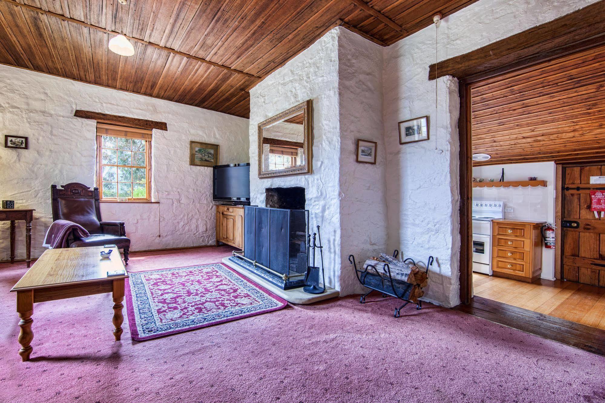 Wagners Cottages Суонси Екстериор снимка