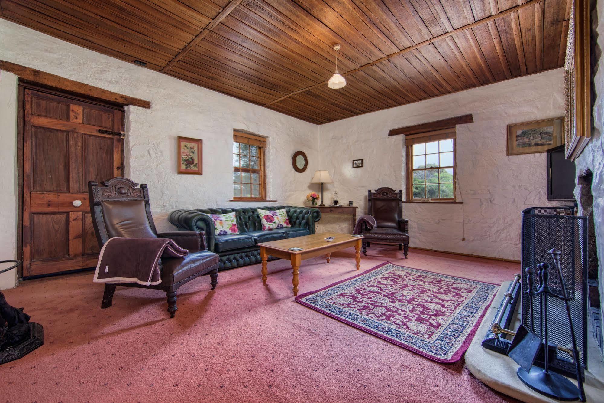 Wagners Cottages Суонси Екстериор снимка