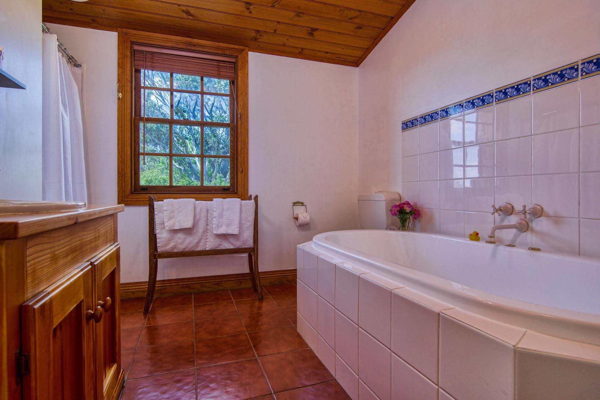 Wagners Cottages Суонси Екстериор снимка