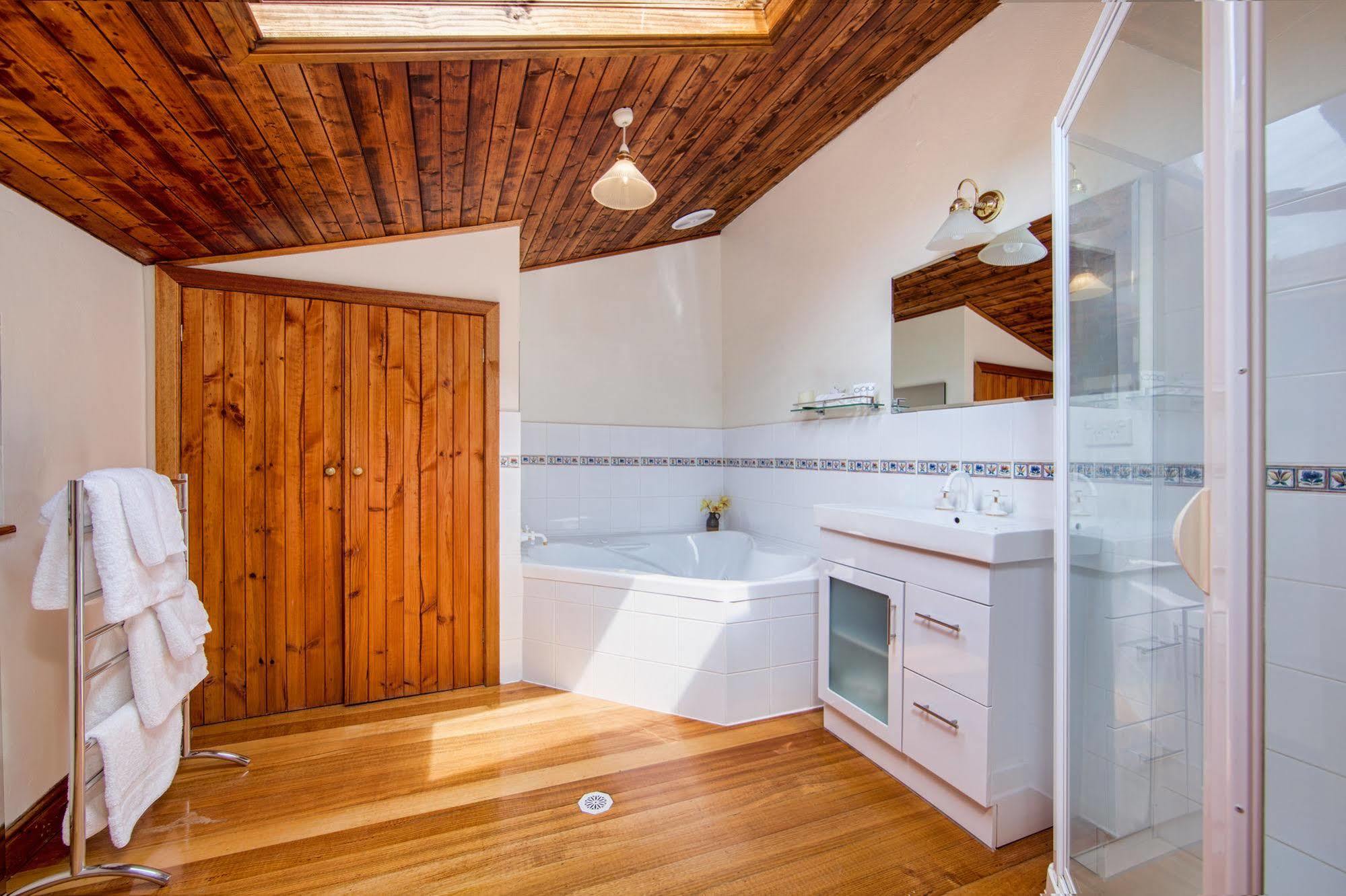Wagners Cottages Суонси Екстериор снимка