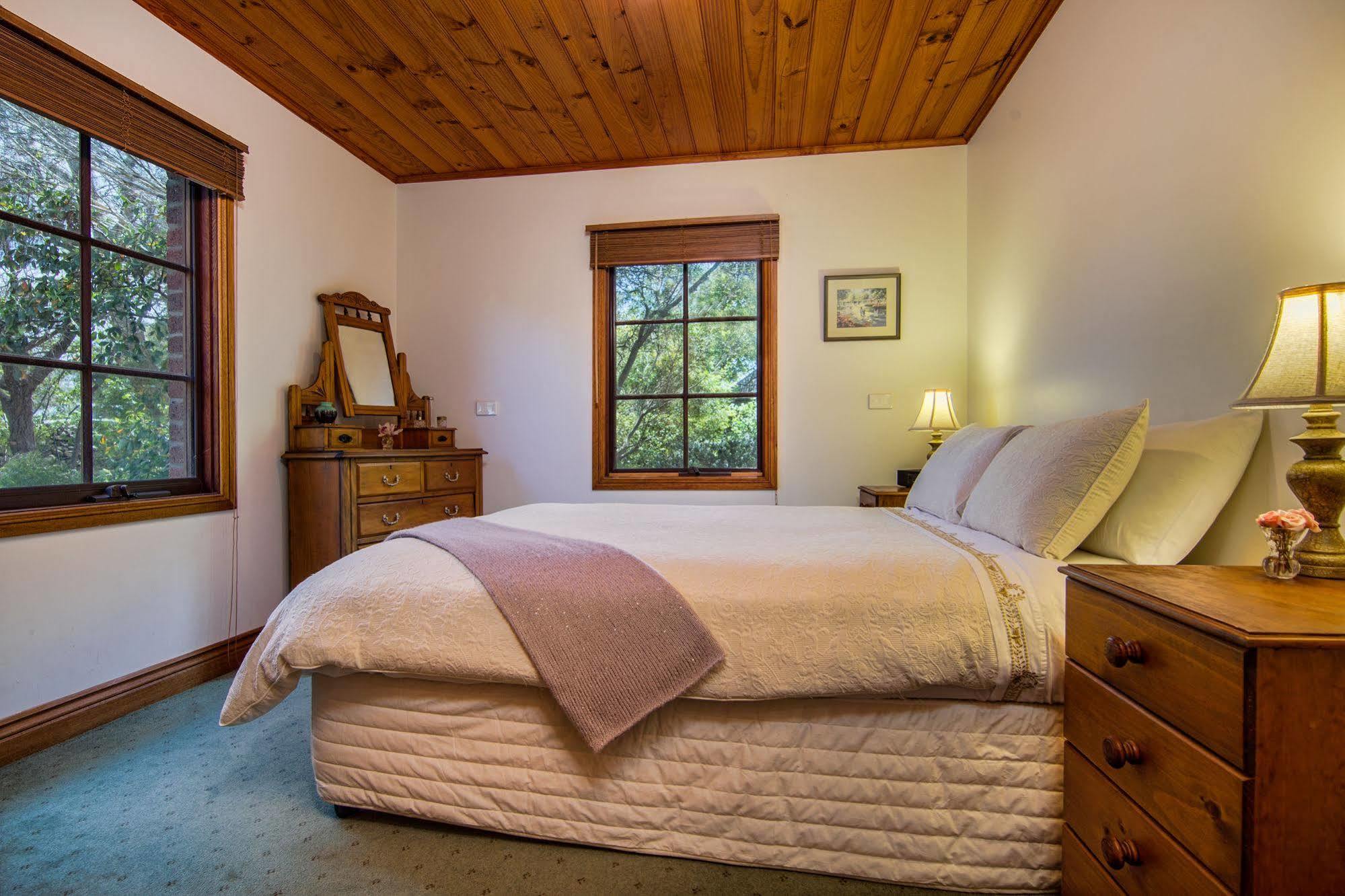 Wagners Cottages Суонси Екстериор снимка