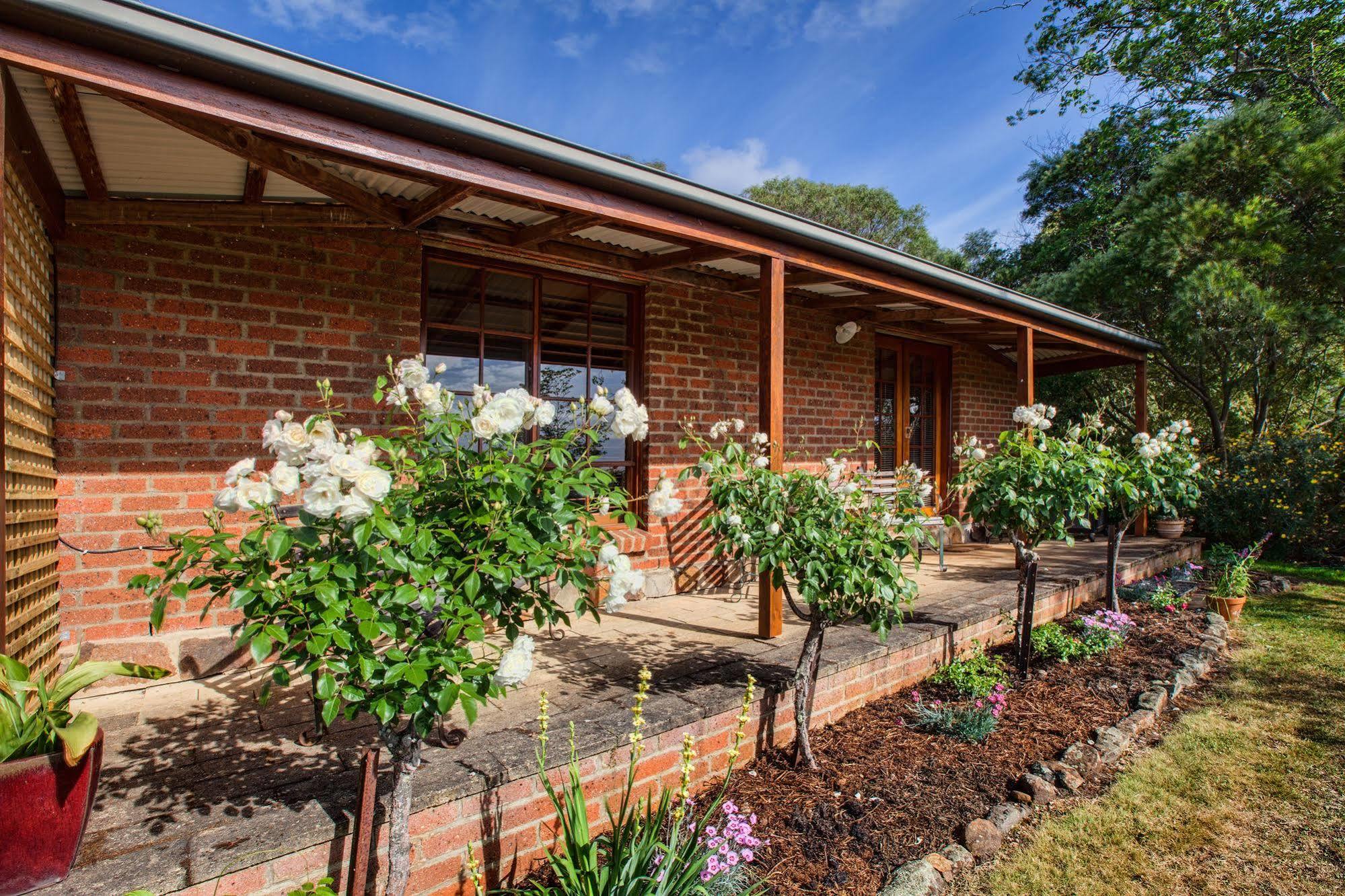 Wagners Cottages Суонси Екстериор снимка